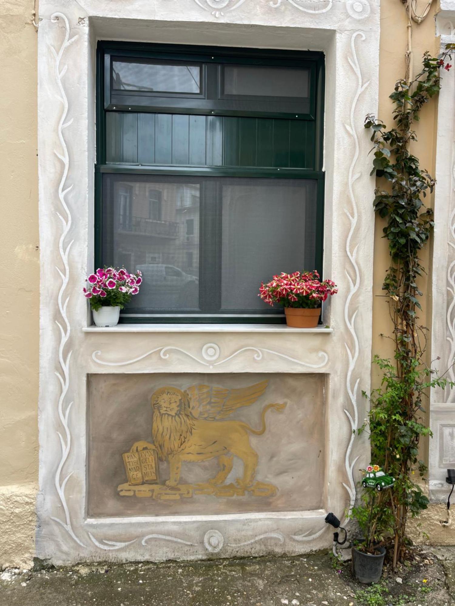 Q Rocco Apartments, Corfu Town Extérieur photo
